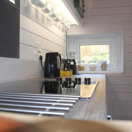 허더즈필드 The Scullery - A Quirky Annex With Wood Fire 빌라 외부 사진